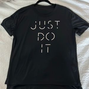 Nike Women’s Black M Top